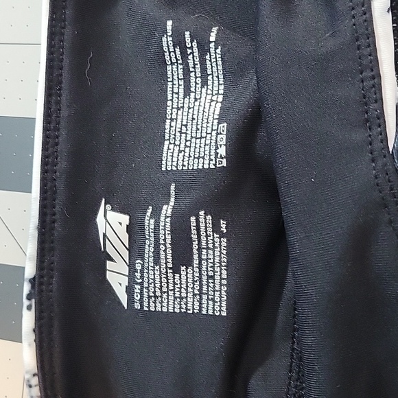 BUNDLE‎ OF 2 AVIA Gray and Black and White Athletic Shorts Small - Picture 11 of 11